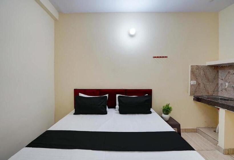 Трехместный Номер Классика, Oyo Hotel Vedant