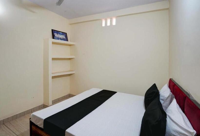 Трехместный Номер Классика, Oyo Hotel Vedant