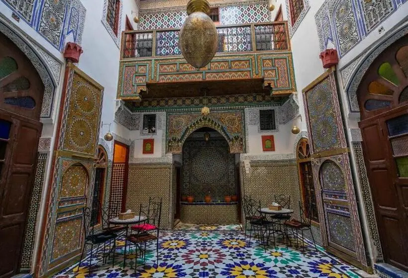 اتاق سوپریور چهار تخته, Riad Fez Qamar