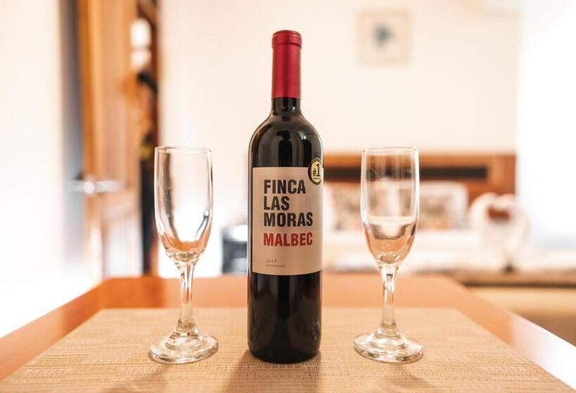 标准三人间, Escobedo’s Inn Machupicchu