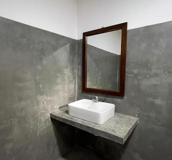 Номер Стандарт Вид на Сад, Unrushed Kanda