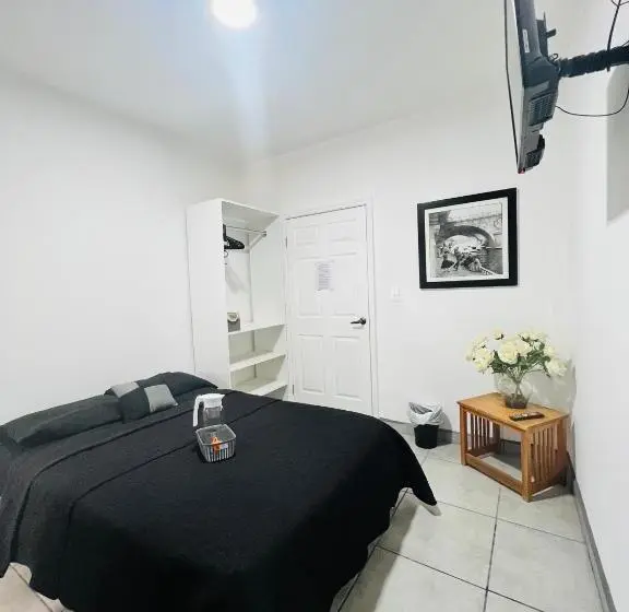 Standard-studio, Casa Ambar