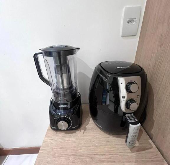 דירת חדר, Flat Athos Bulcão