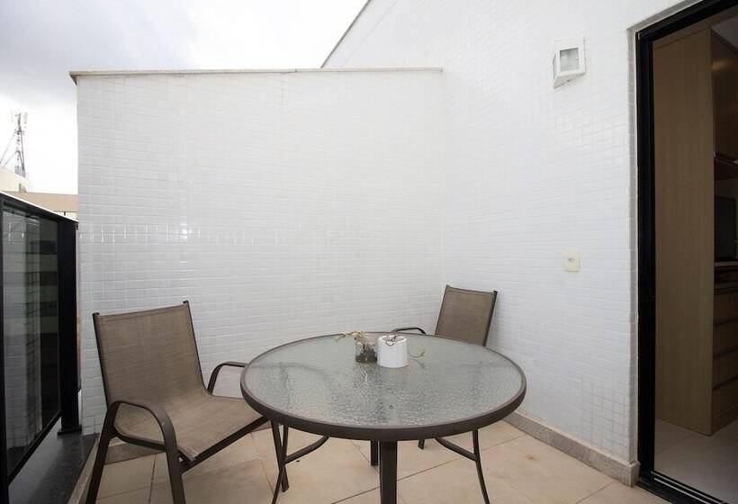 דירת חדר, Flat Athos Bulcão