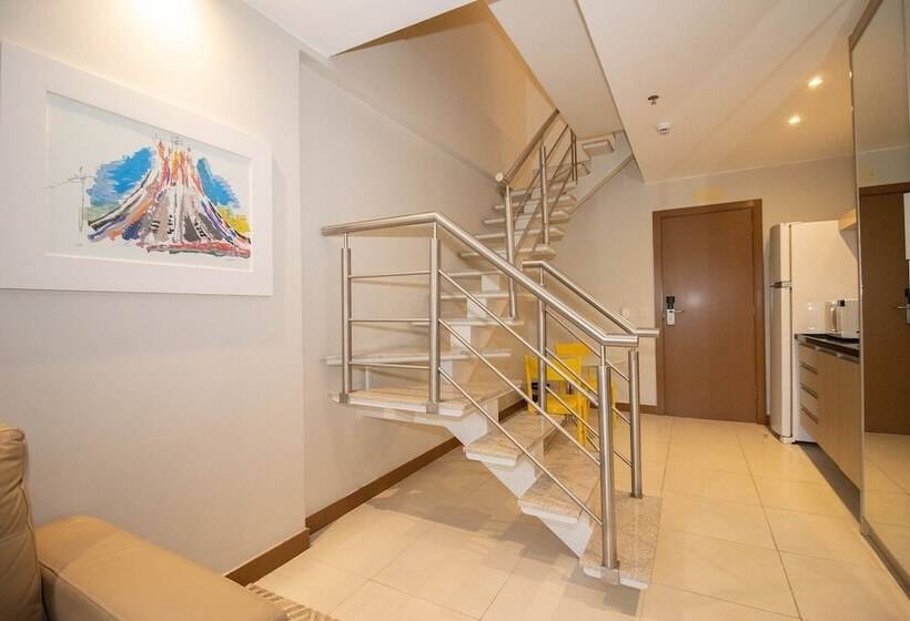 דירת חדר, Flat Athos Bulcão