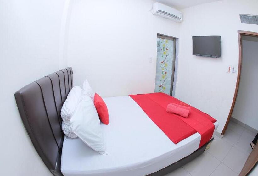 اتاق استاندارد با تخت بزرگ, Grand Koetaradja Permai