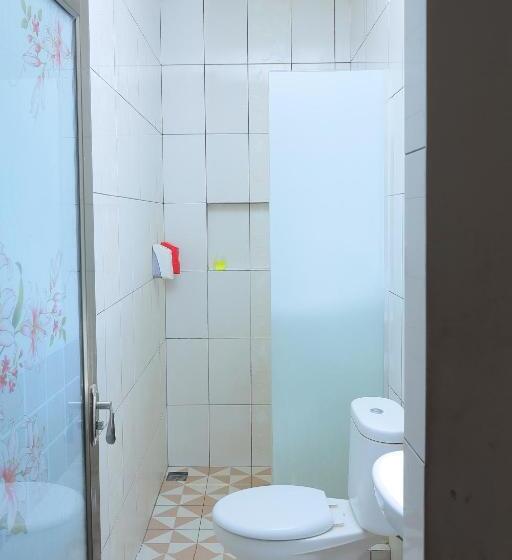 اتاق لوکس خانوادگی, Grand Koetaradja Permai