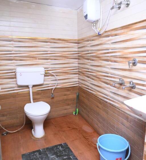 スタンダードルーム, Anjaneya Dham Guest House