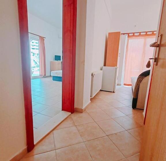آپارتمان 1 خوابه, Rooms And Apartments Matuško