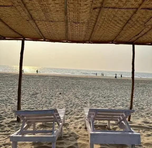 キングサイズベッドのスタンダードルーム, Seaom Beach Huts And Tents