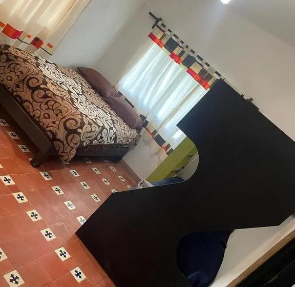 Perhehuone, Casa Los Aguacates