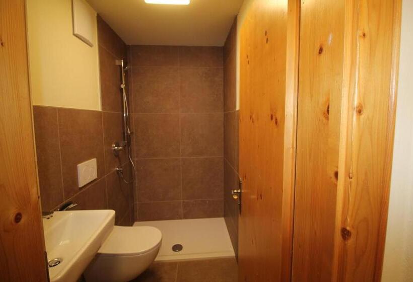 Студия Стандарт, Kaiserau 1907