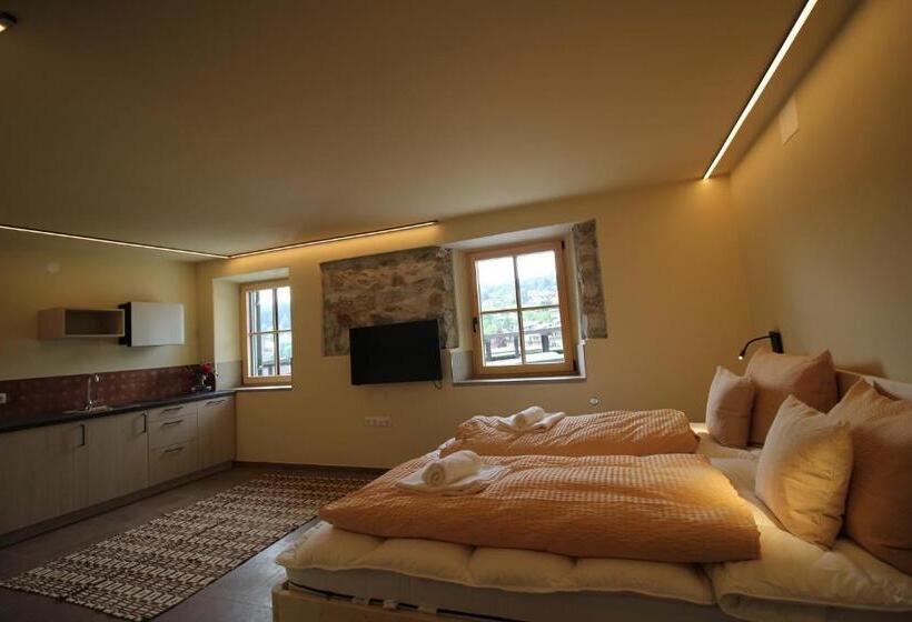 Студио Стандарт Кровать Кинг, Kaiserau 1907