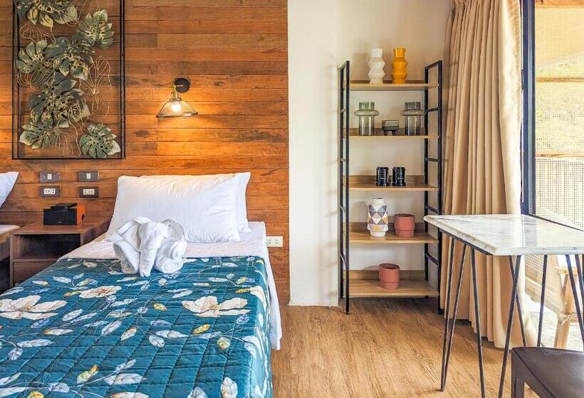 اتاق سوپریور با چشمانداز دریا, Ponderosa Golf And Resort