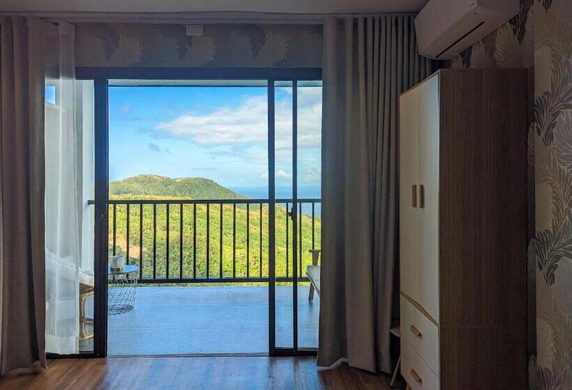 اتاق لوکس با چشمانداز دریا, Ponderosa Golf And Resort