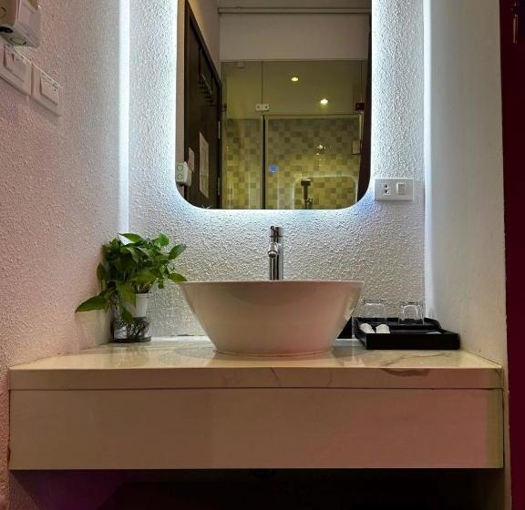 اتاق استاندارد, 69 Boutique By Minova