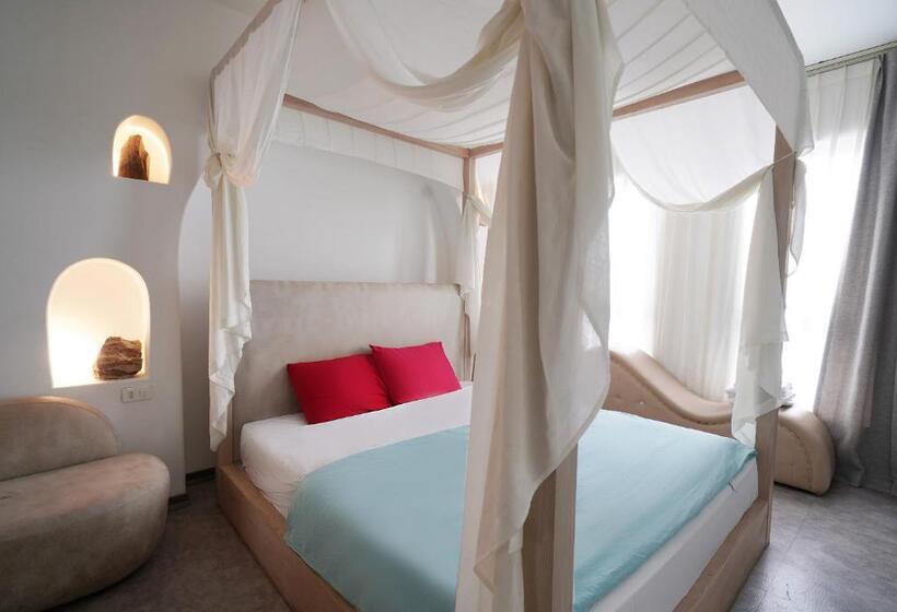 اتاق استاندارد با وان آب گرم, 69 Boutique By Minova