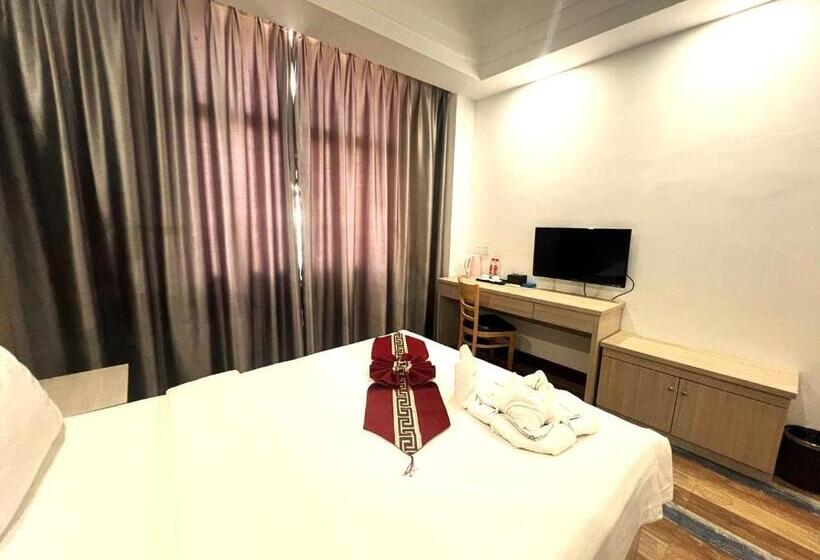 Quarto Estandar, Fusion