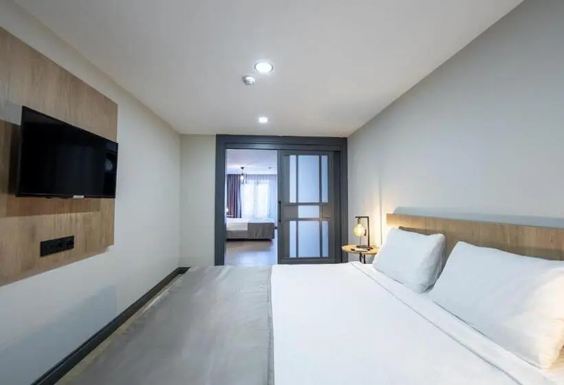 スタンダード４人部屋, Leli̇ko Suites