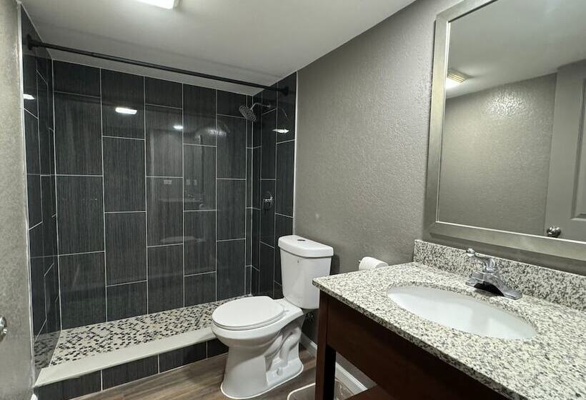 Номер Стандарт, Residency Inn & Studios