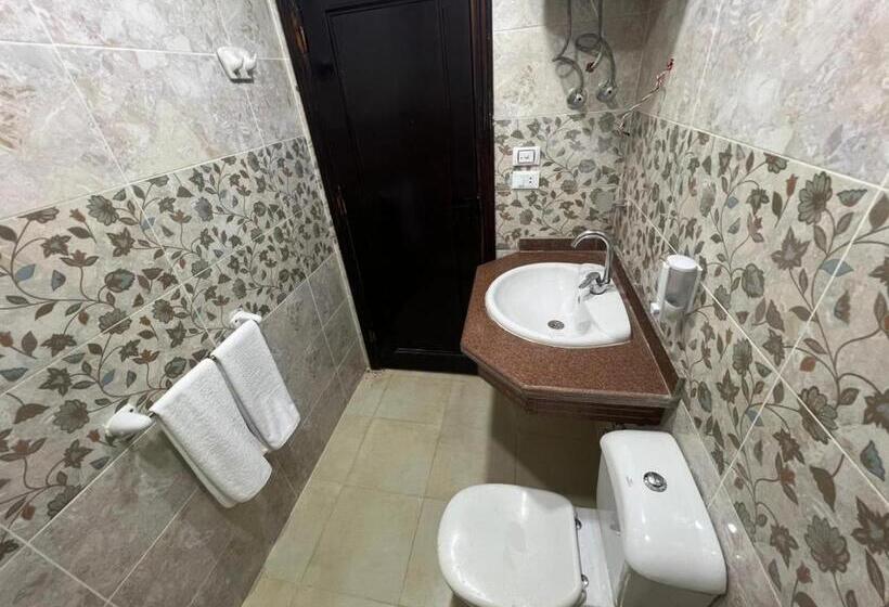 3 Bett Komfort Zimmer, Alaa Eldein Pyramids View