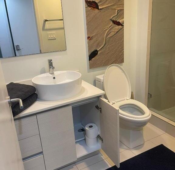 침실 2개 아파트, Iconic View   Family 2br Suite   Hotel   Fiber Internet