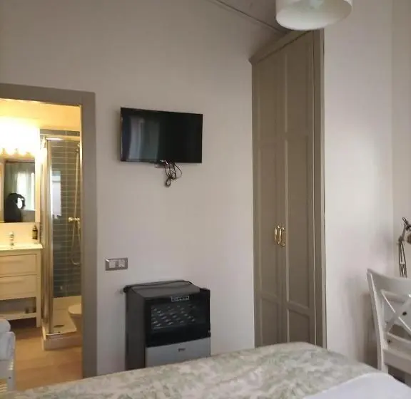 Standard Yhden Hengen Huone, Maison Muralleta B&b