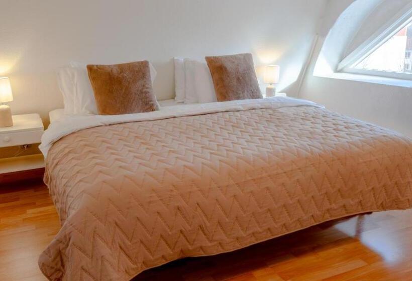 Номер Deluxe, Anita På Gästis I Anderslöv