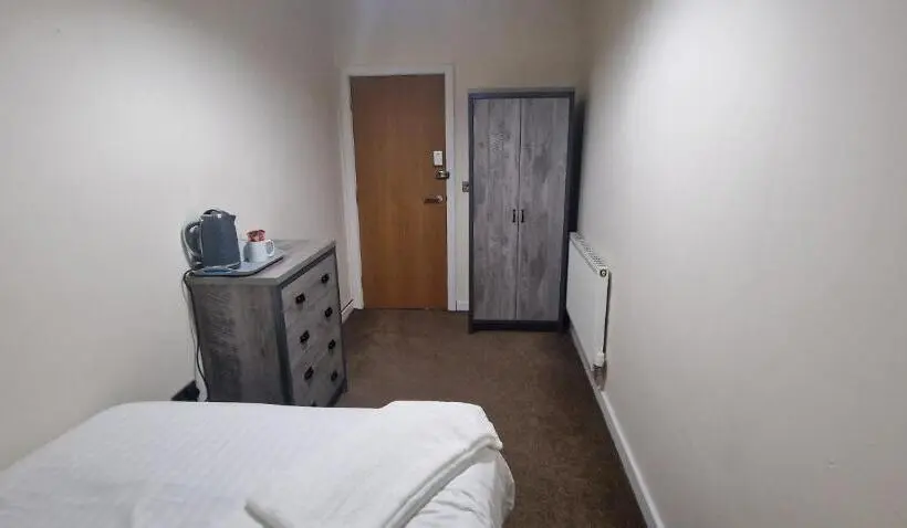 スタンダードルーム, Apartment In Central Halifax