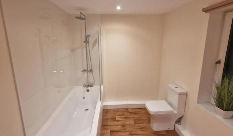 Номер Стандарт, Apartment In Central Halifax