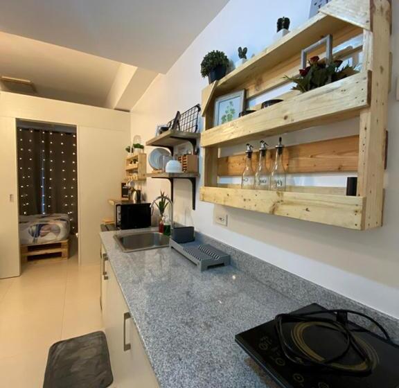 استودیو استاندارد با چشمانداز باغ, Suite Bliss At Cool Suites