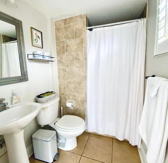 バルコニー付き1ベッドルームアパートメント, Condo In Waterfront Resort With Balcony Close To Beaches Free Bikes