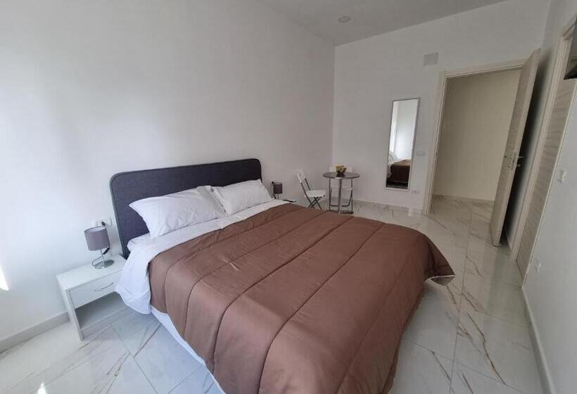 اتاق استاندارد, Dodo & Fofo