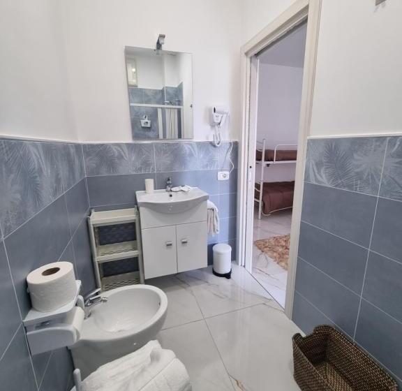 اتاق خانوادگی, Dodo & Fofo