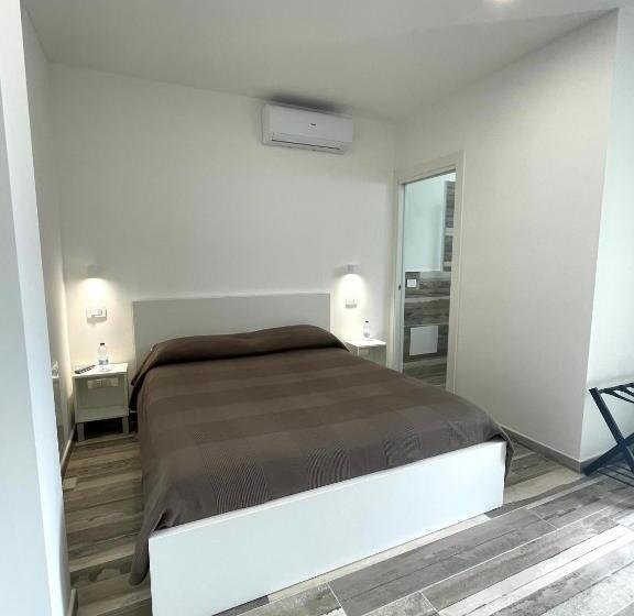 Номер Deluxe с Балконом, Essentia Rooms & Relax