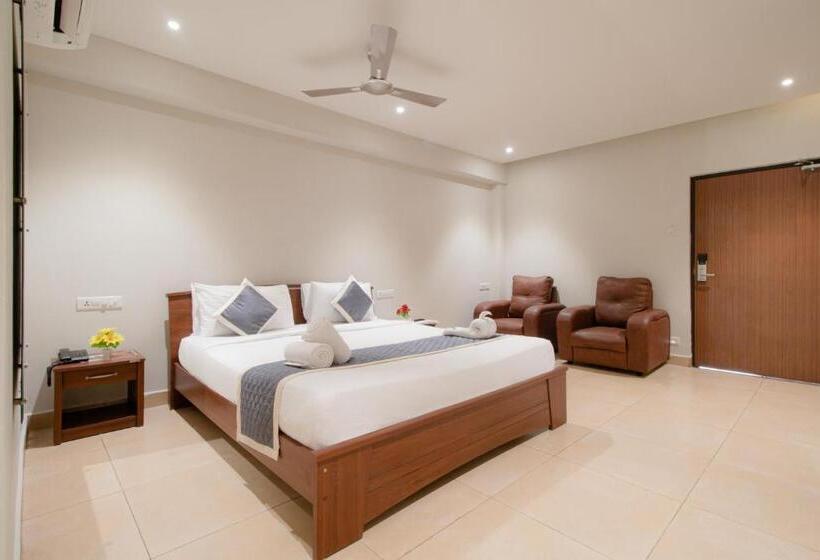 חדר סטנדרט עם מיטת קינג, Beestay Hotels Mg Road Vijayawada