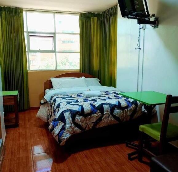 غرفة قياسية, Sierra Verde   Muy Céntrico Hs