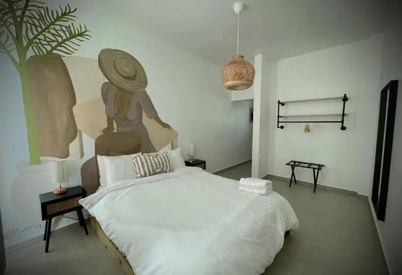 اتاق استاندارد با بالکن, 1 Corcega Beachfront Suites