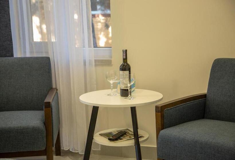 ویلای 2 خوابه, Bellissimo Garden Villa