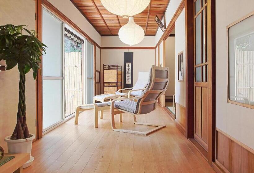 Quarto Familiar, Guesthouse & Sauna 杜（mori）