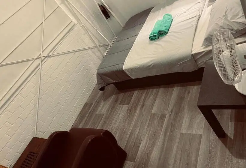 Standard-huone Jaettu Kylpyhuone, Yny Guest House