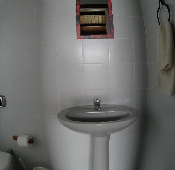 스탠다드 룸, Albatrozes