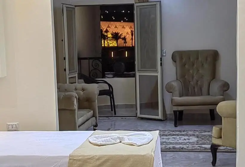 اتاق راحتی سه تخته, Grand Egyptian Museum View Inn