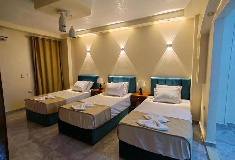 اتاق راحتی سه تخته, Grand Egyptian Museum View Inn