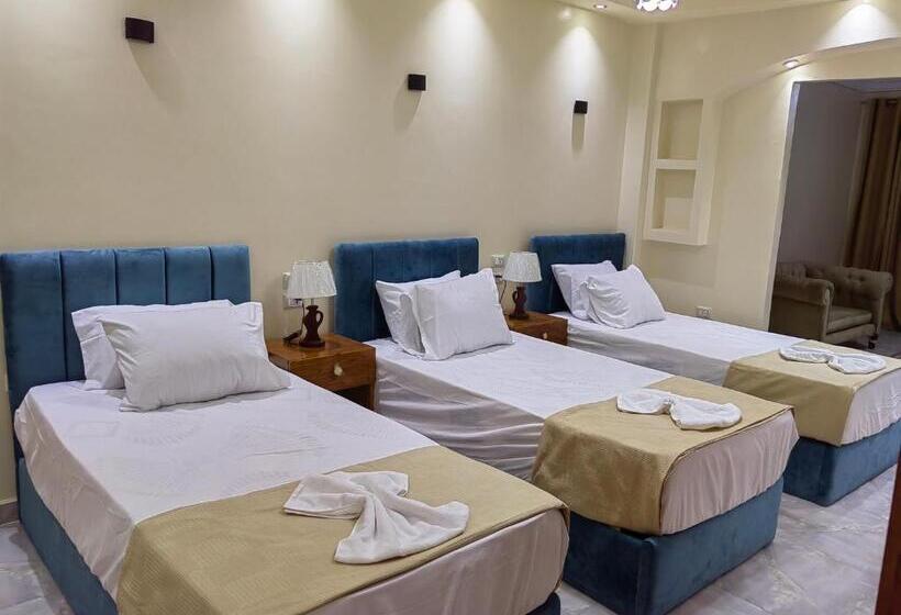 اتاق راحتی سه تخته, Grand Egyptian Museum View Inn