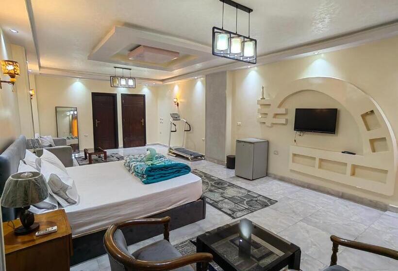 سوییت جونیور لوکس, Grand Egyptian Museum View Inn