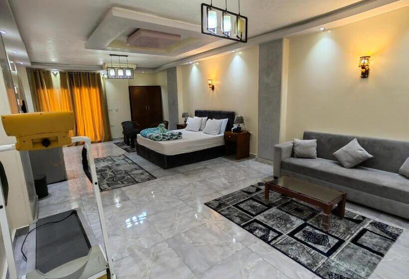 سوییت جونیور لوکس, Grand Egyptian Museum View Inn