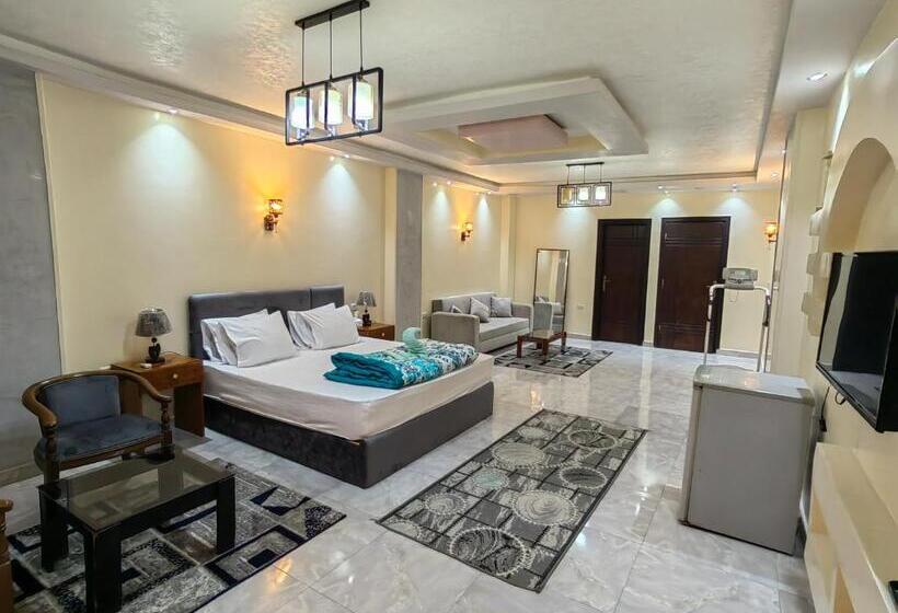 سوییت جونیور لوکس, Grand Egyptian Museum View Inn