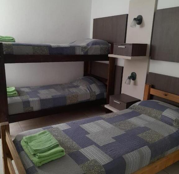 Номер Стандарт Трехместный, Hosteria Catalina