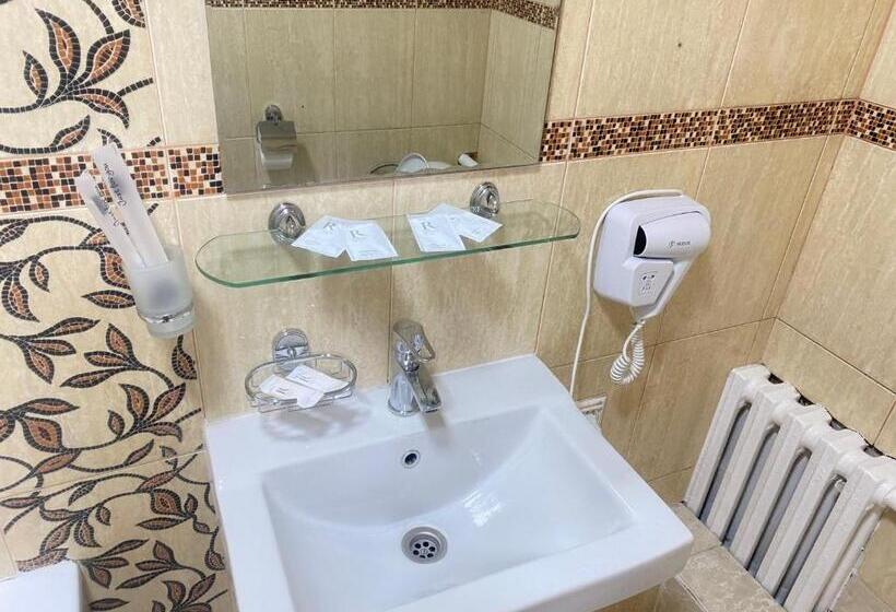 اتاق استاندارد, Belon Inn